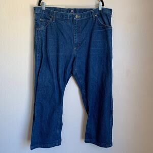 Wrangler Regular Fit Jeans in Blue